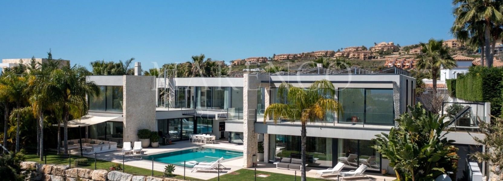 Villa  in La Alqueria, Benahavis