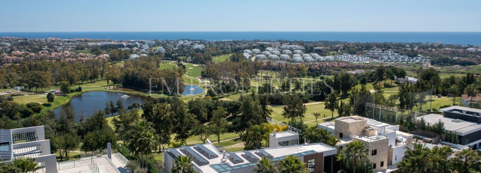 Villa  in La Alqueria, Benahavis
