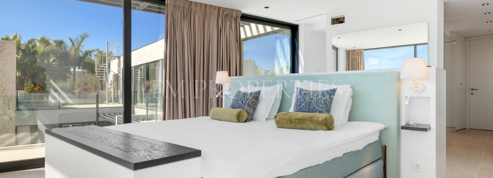 Villa  in La Alqueria, Benahavis