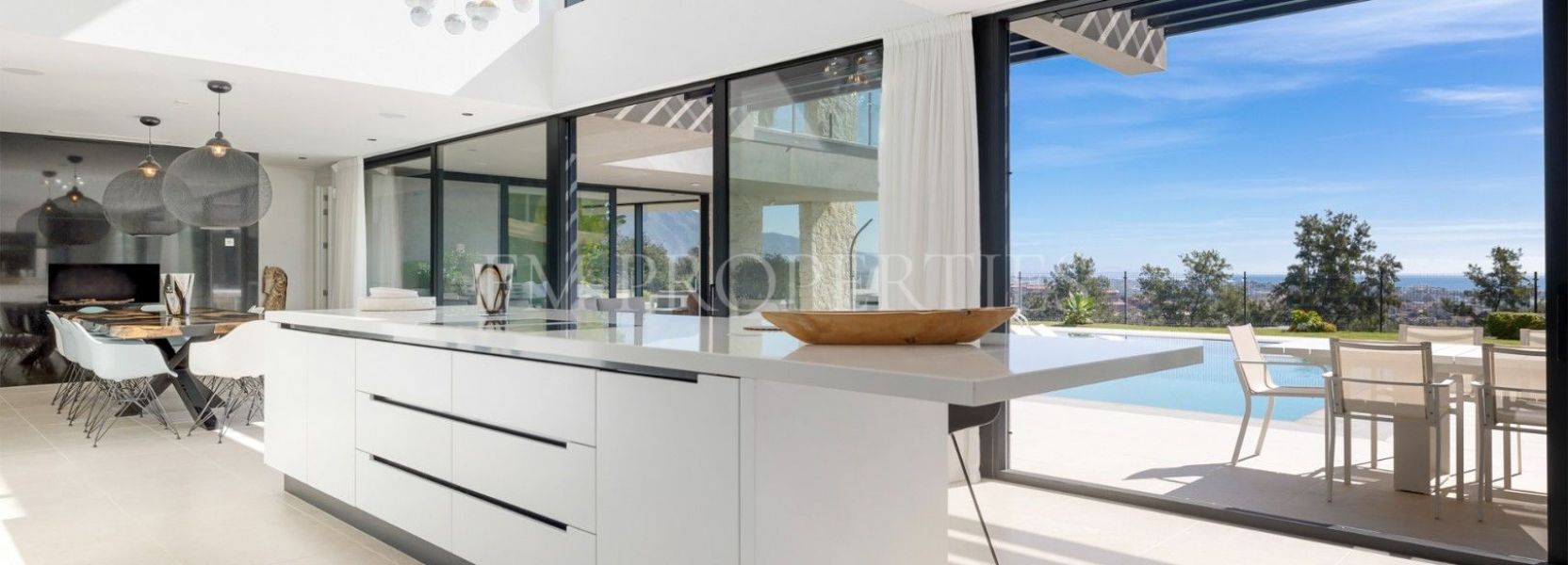 Villa  in La Alqueria, Benahavis