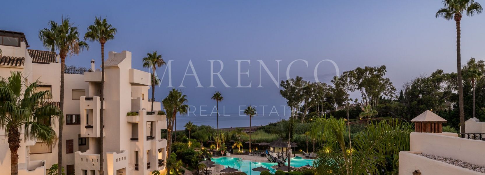 Apartamento  en Estepona