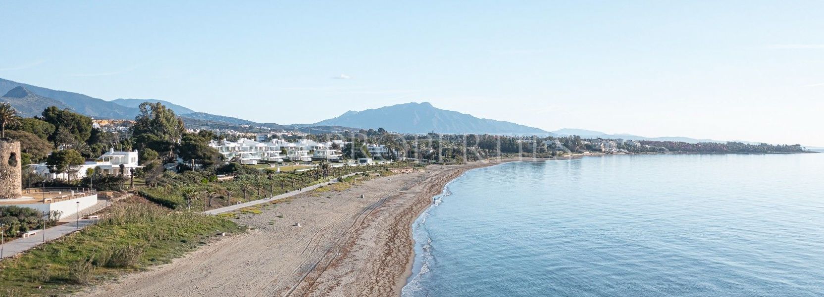 Apartment  in Estepona