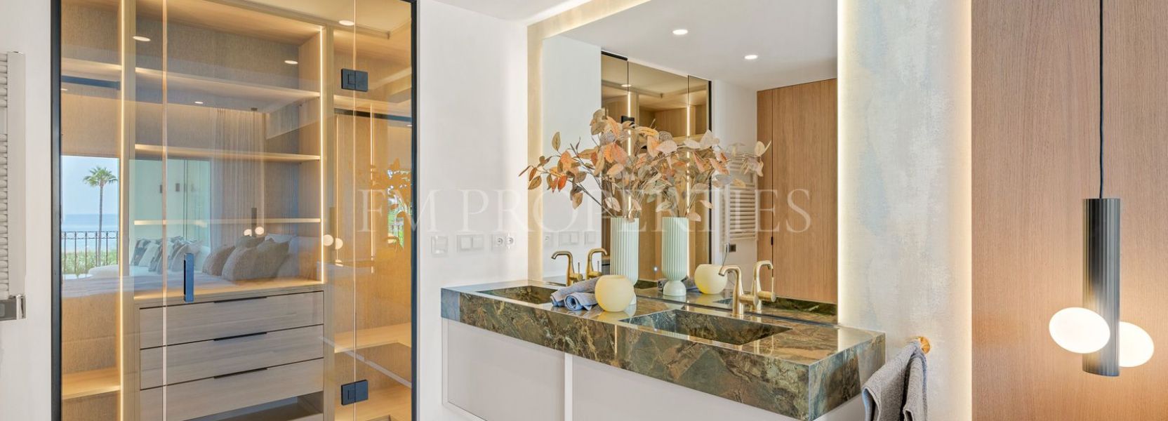 Apartment  in Estepona