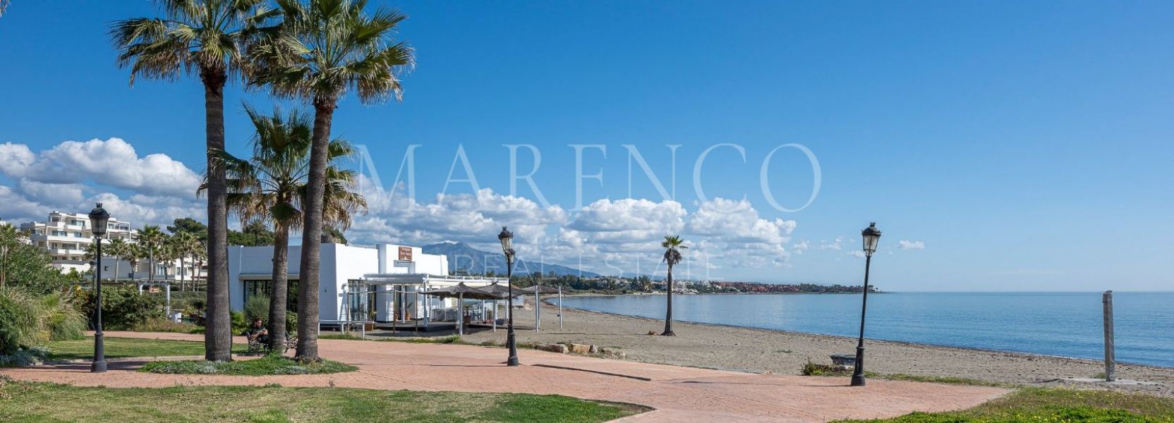 Apartamento  en Estepona