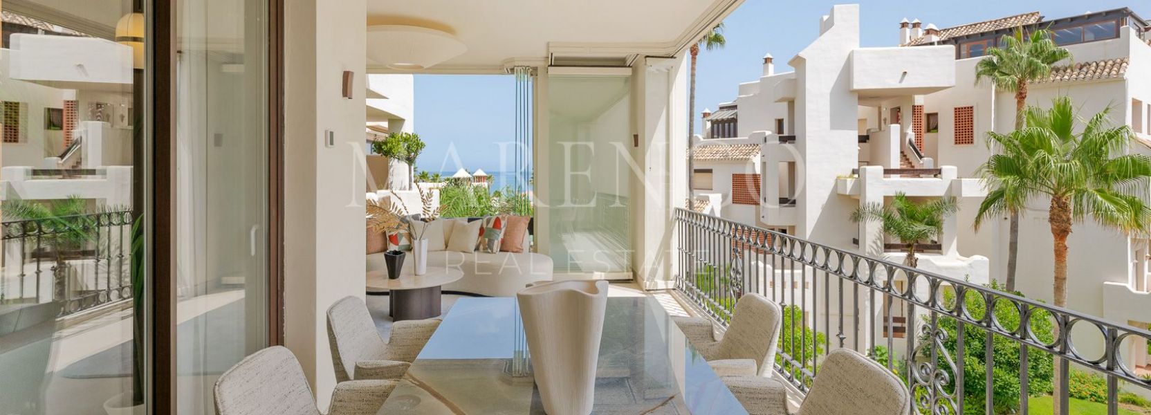 Apartamento  en Estepona