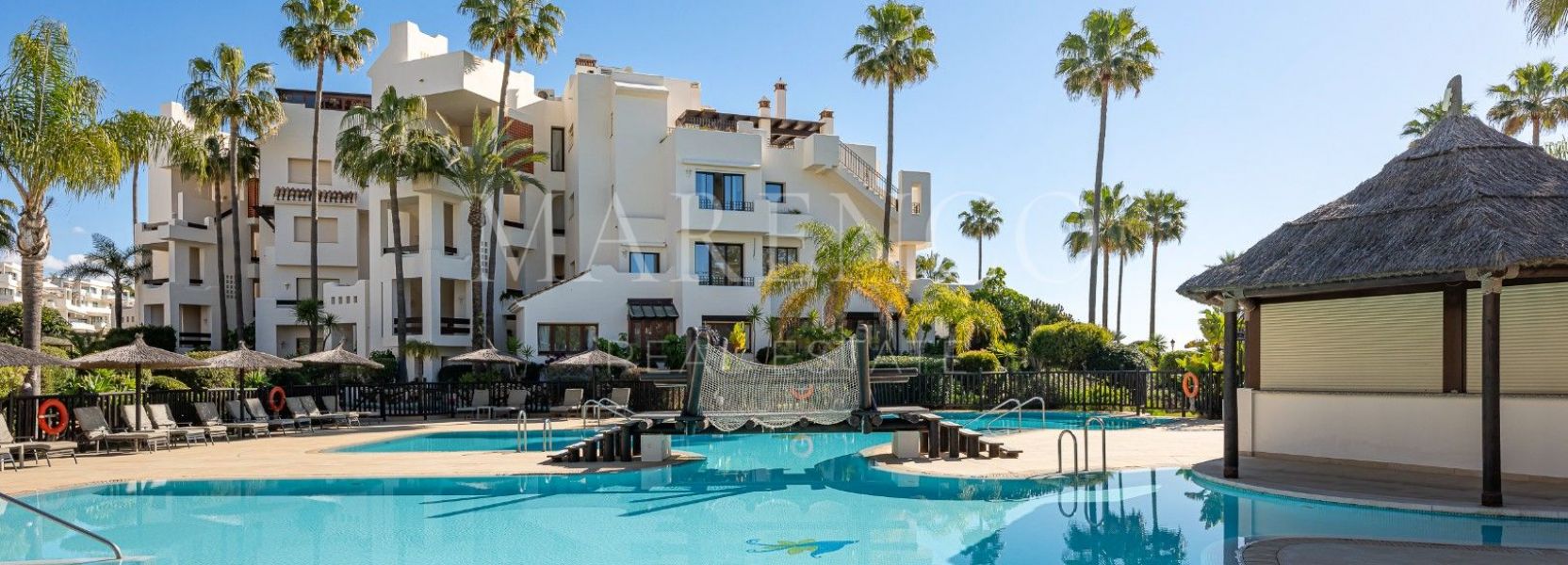 Apartamento  en Estepona