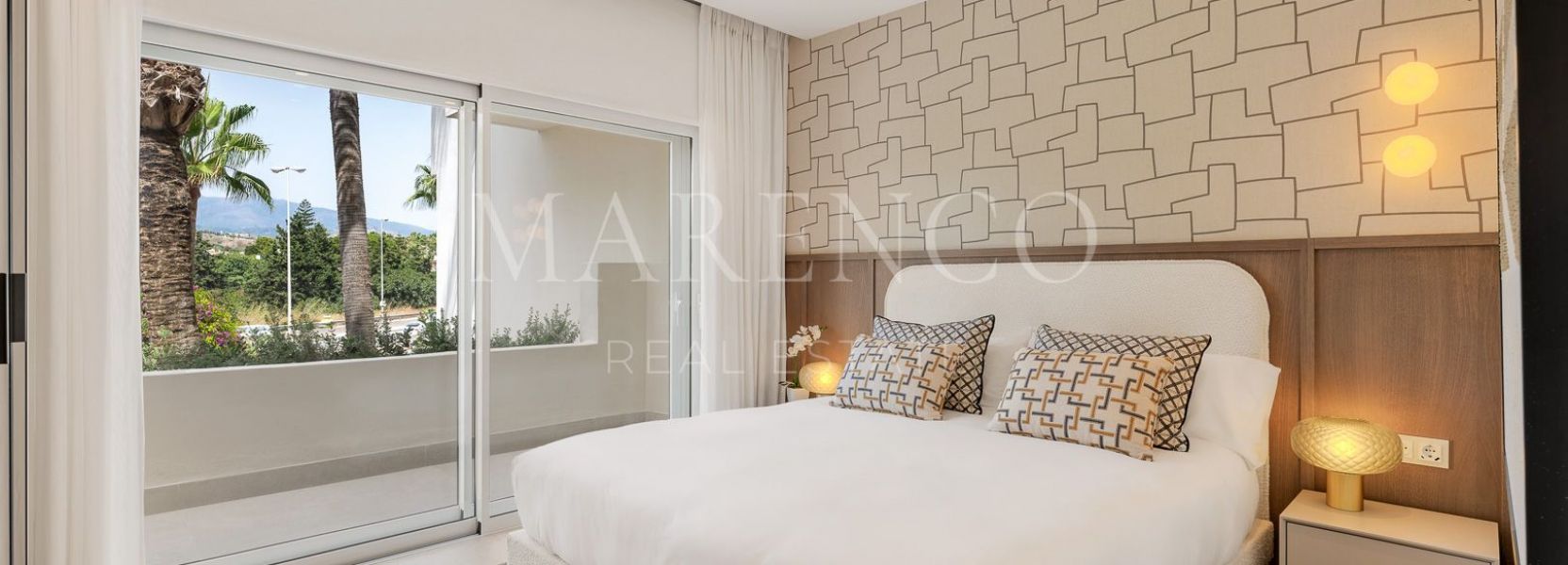 Apartamento  en Estepona