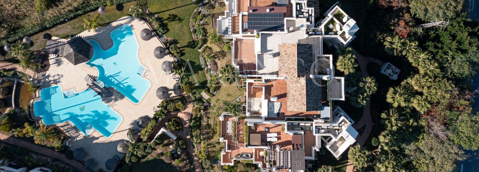 Apartamento  en Estepona