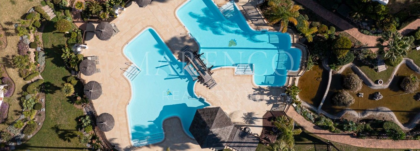 Apartamento  en Estepona