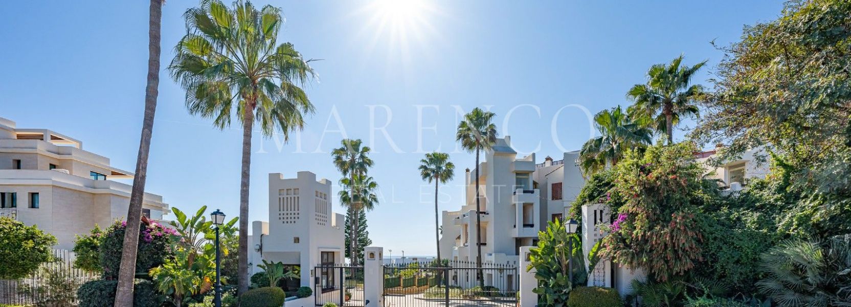 Apartamento  en Estepona
