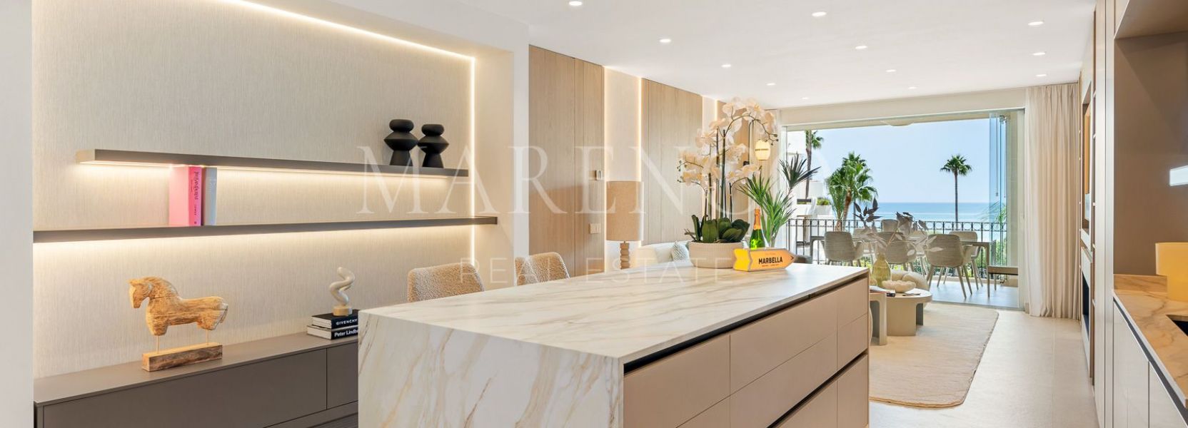 Apartamento  en Estepona