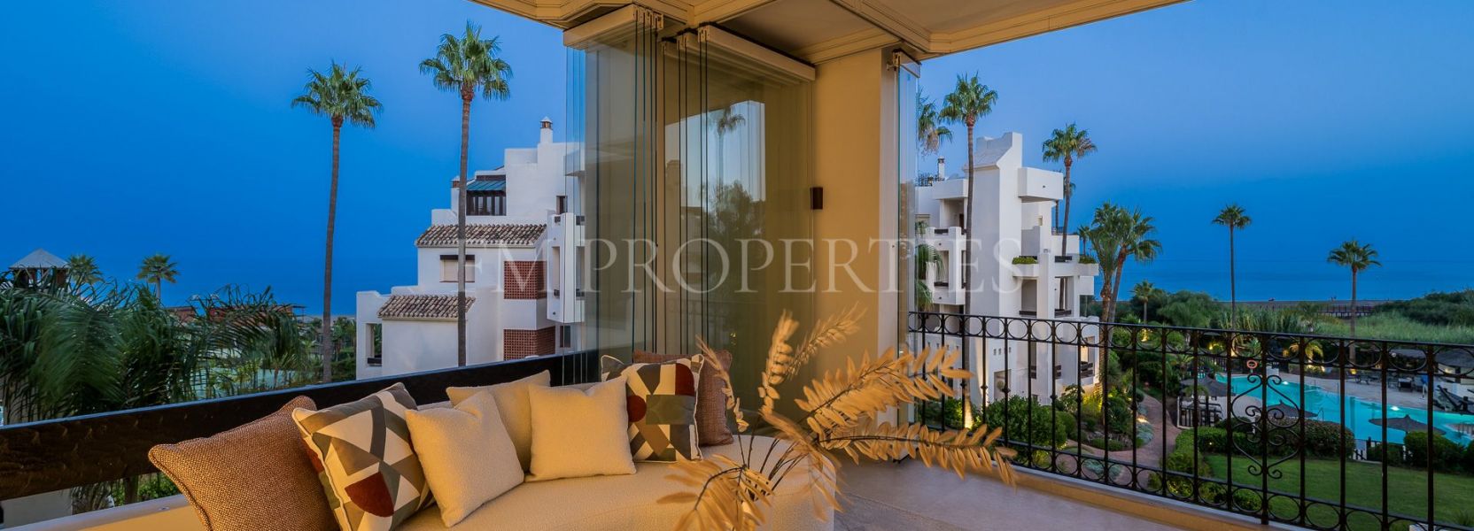 Apartment  in Estepona