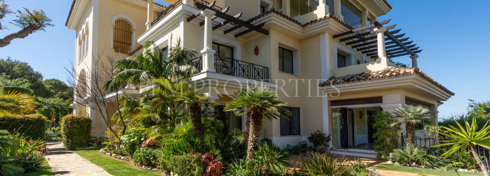 Ground Floor Apartment  in Aloha Park, Nueva Andalucia, Marbella