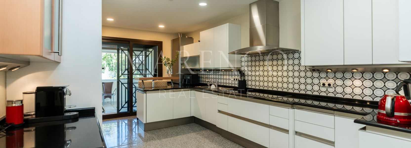 Appartement begane grond  in Aloha Park, Nueva Andalucia, Marbella