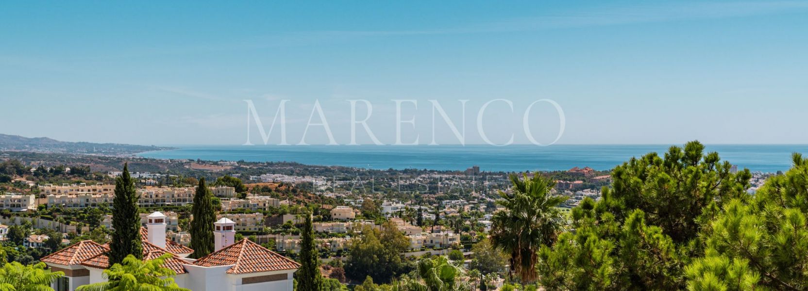 Duplex  à Las Colinas de Marbella, Benahavis