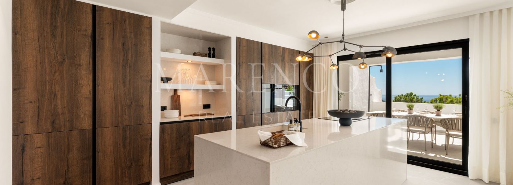 Duplex  à Las Colinas de Marbella, Benahavis