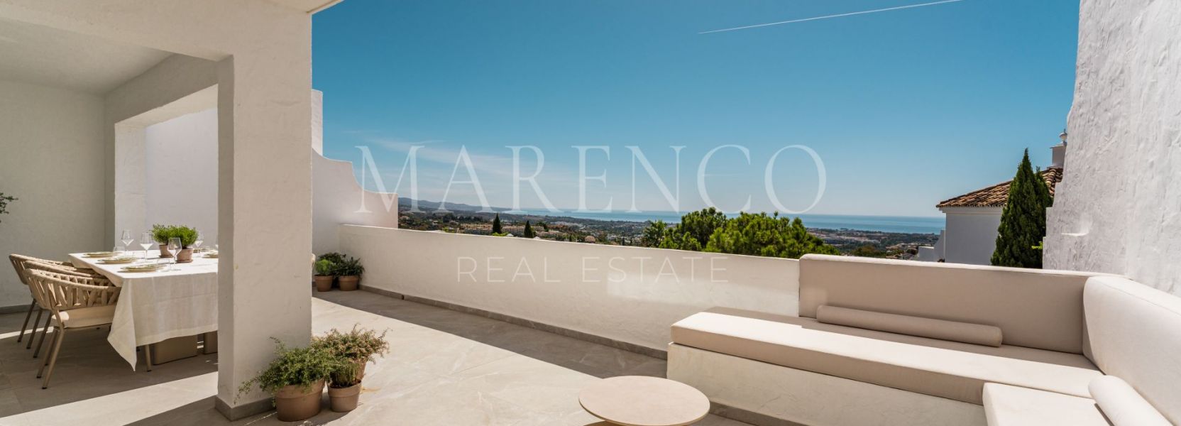 Duplex  à Las Colinas de Marbella, Benahavis