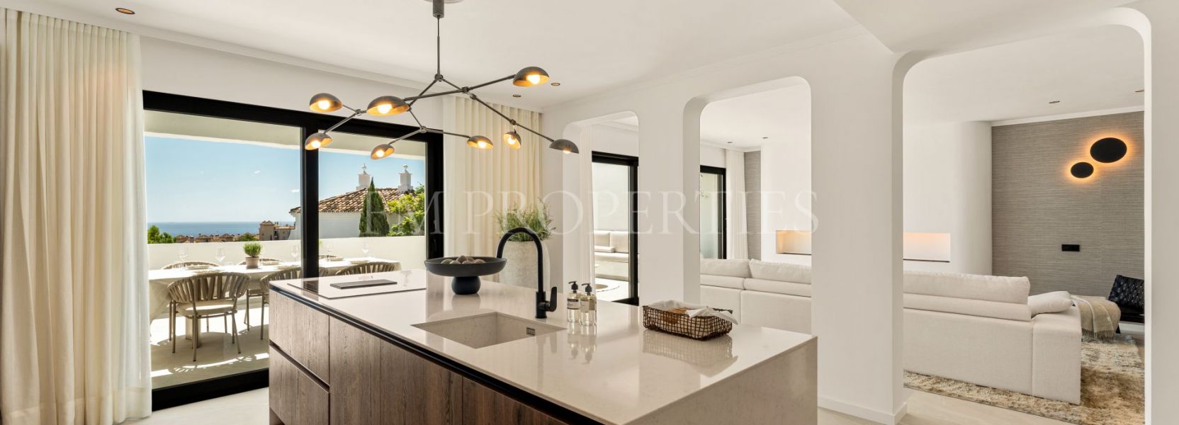 Duplex  in Las Colinas de Marbella, Benahavis