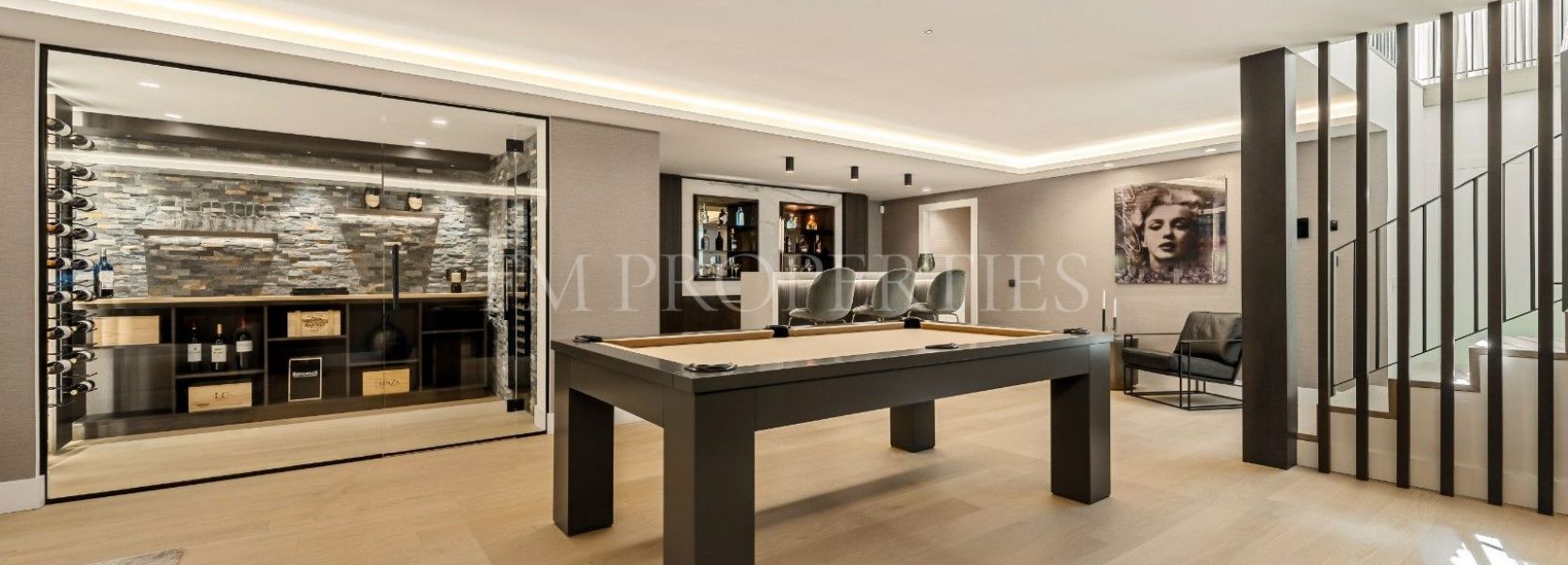 Villa  in Rocio de Nagüeles, Marbella Golden Mile, Marbella