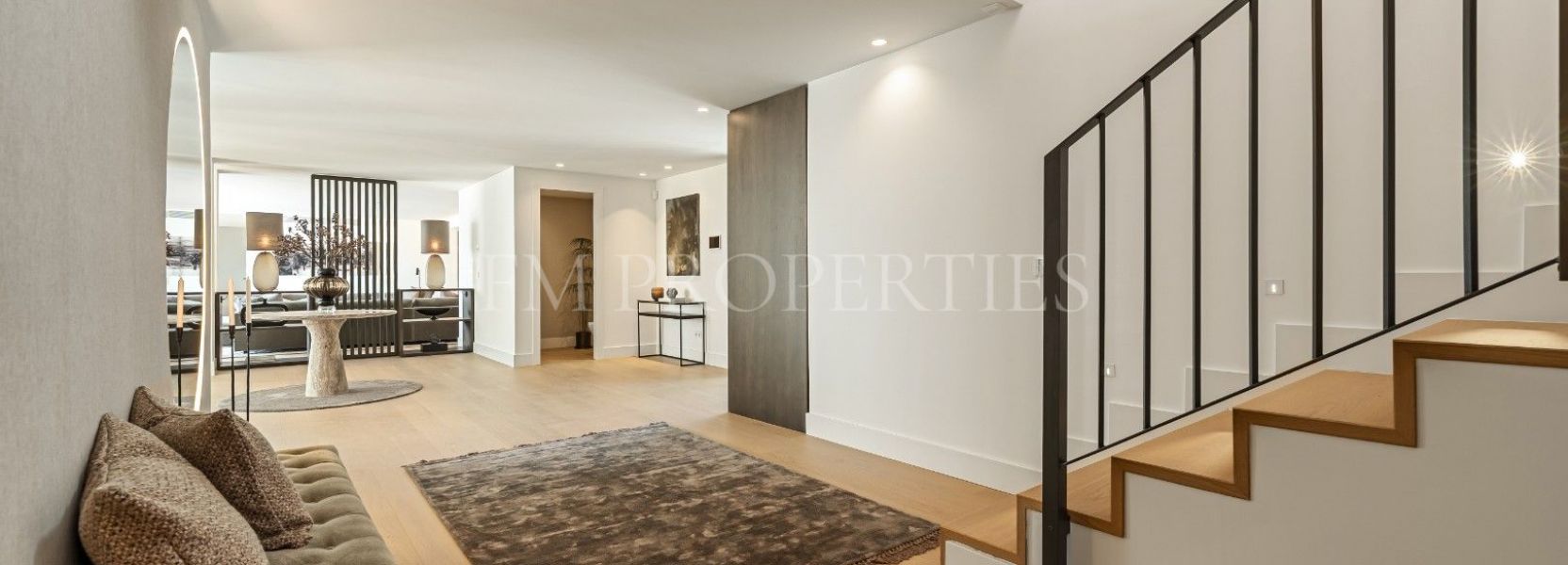 Villa  in Rocio de Nagüeles, Marbella Golden Mile, Marbella