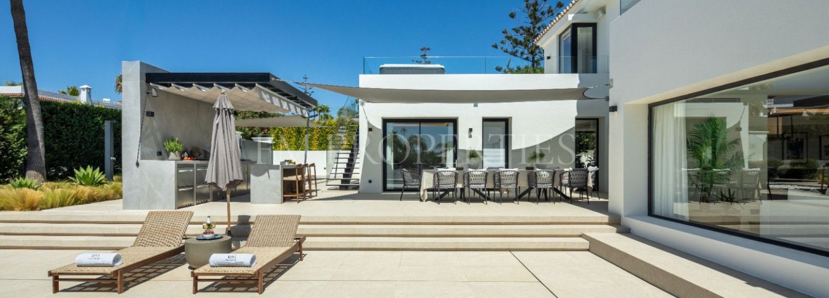 Villa  in Nueva Andalucia, Marbella