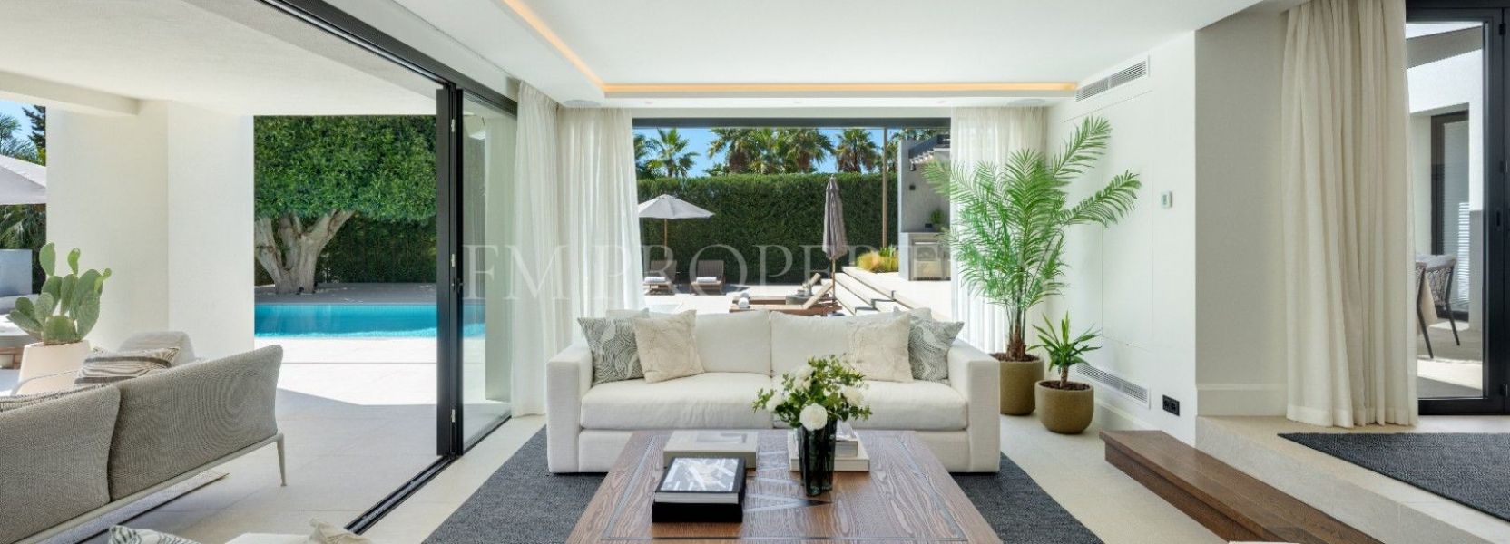 Villa  in Nueva Andalucia, Marbella