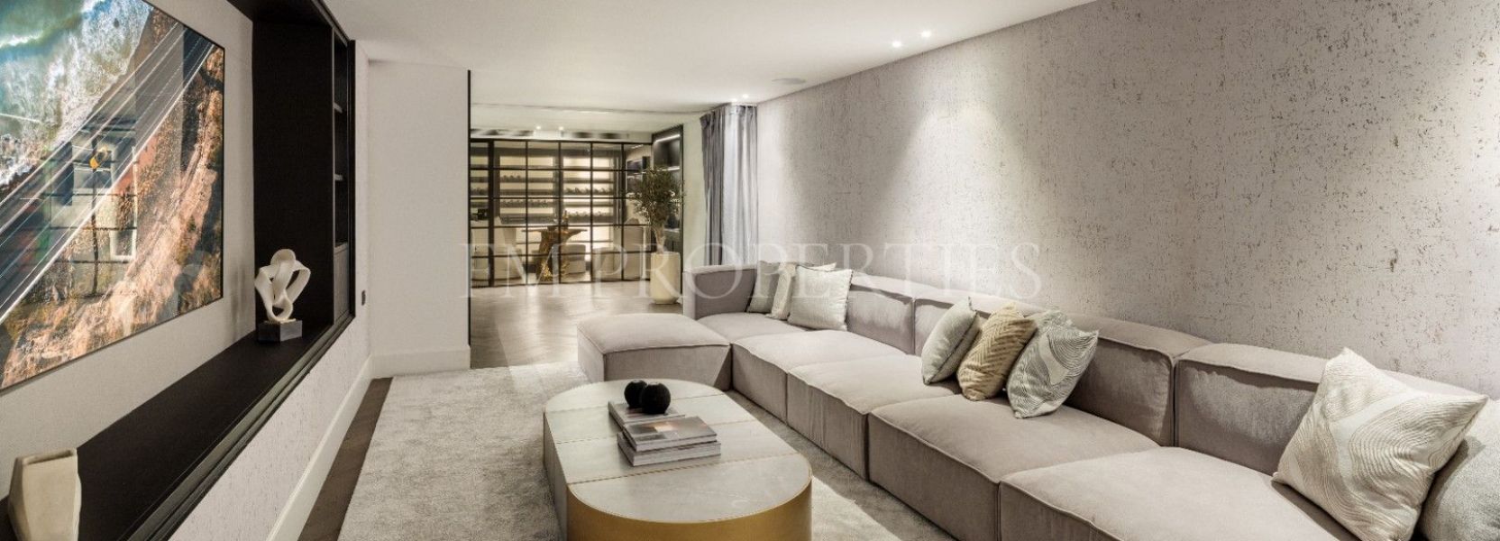 Villa  in Nueva Andalucia, Marbella