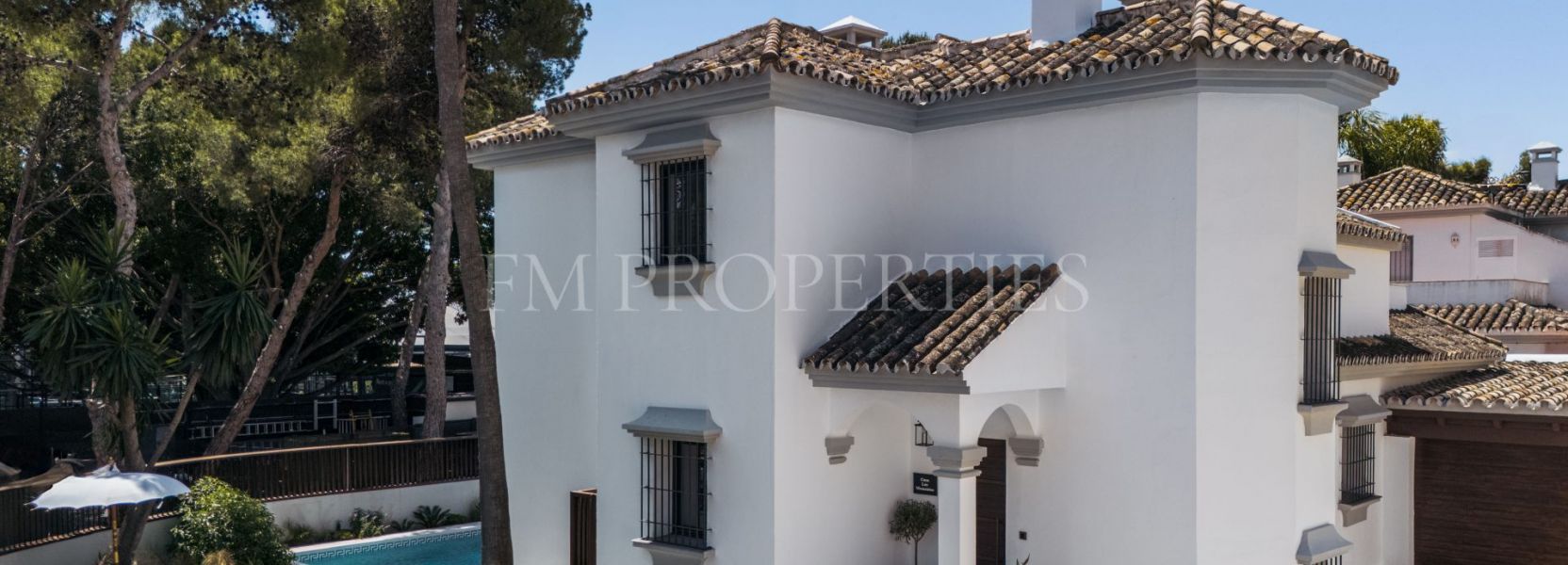 Villa  in Altos del Rodeo, Nueva Andalucia, Marbella