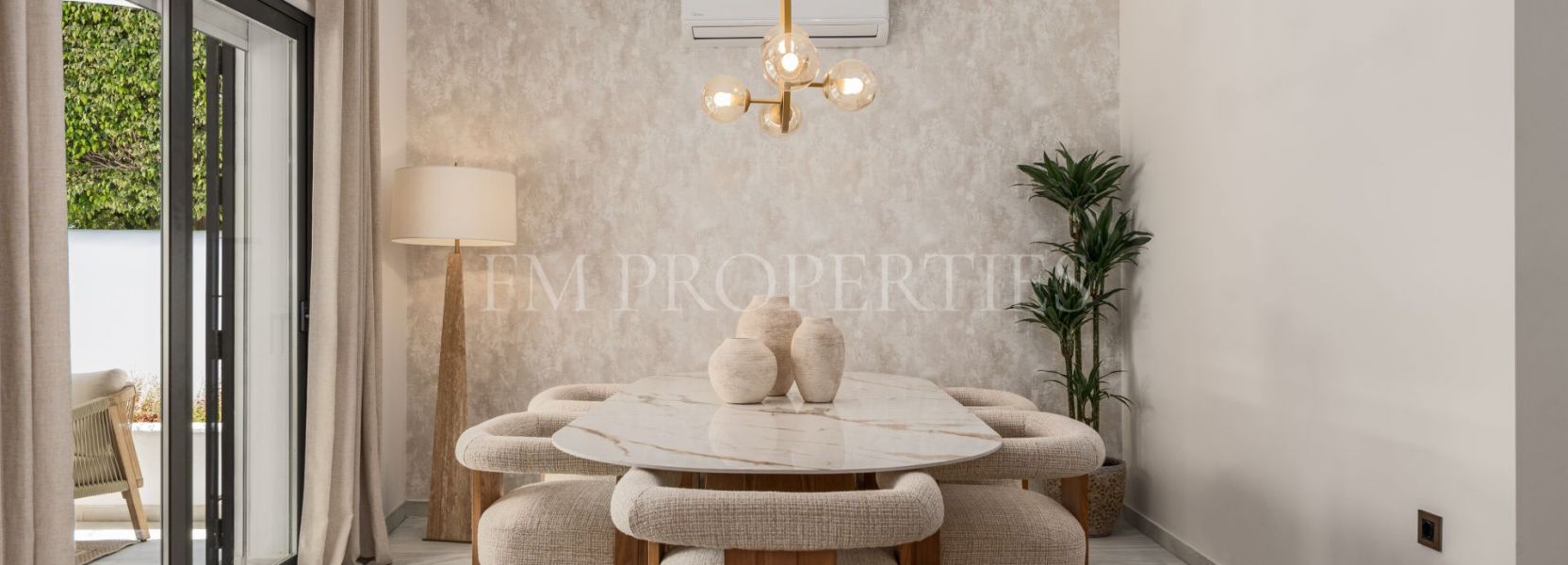 Villa  in Altos del Rodeo, Nueva Andalucia, Marbella