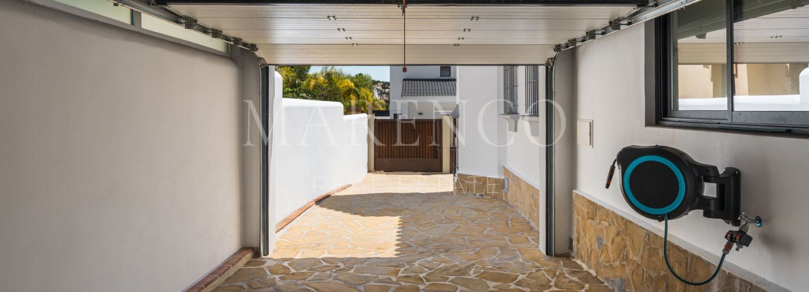 Villa  en Altos del Rodeo, Nueva Andalucia, Marbella