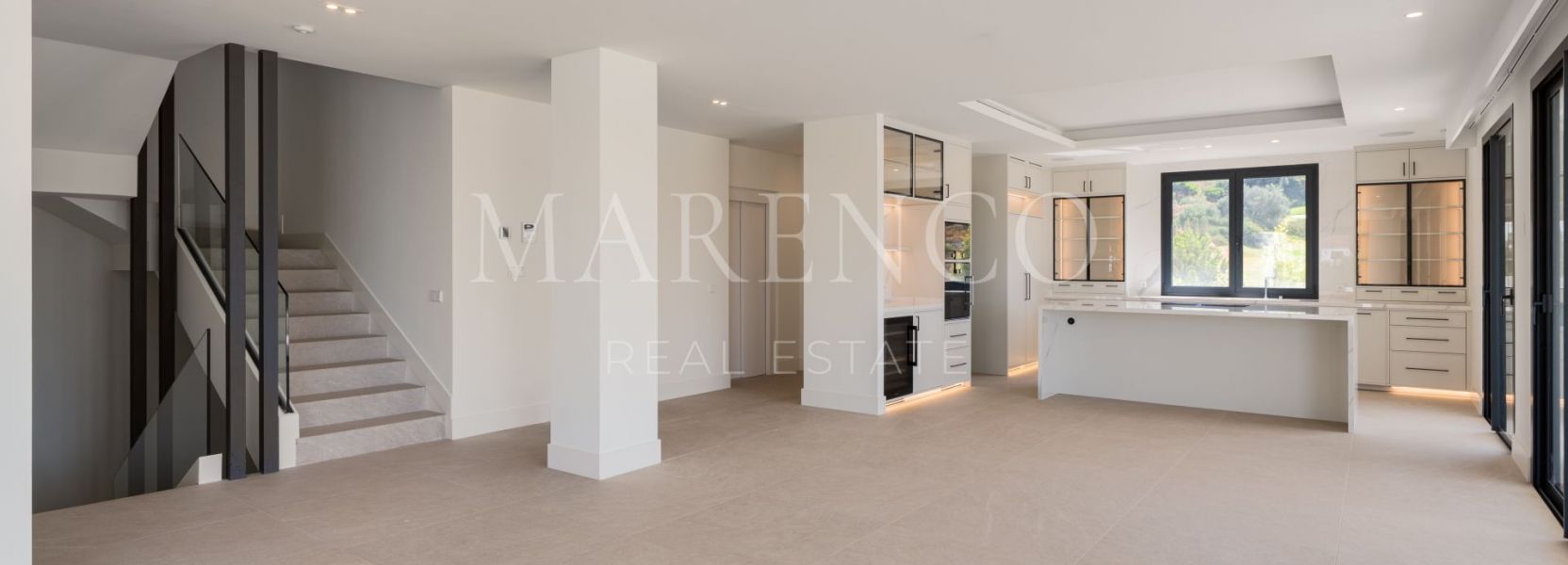 Villa  à La Resina Golf, Estepona Est, Estepona