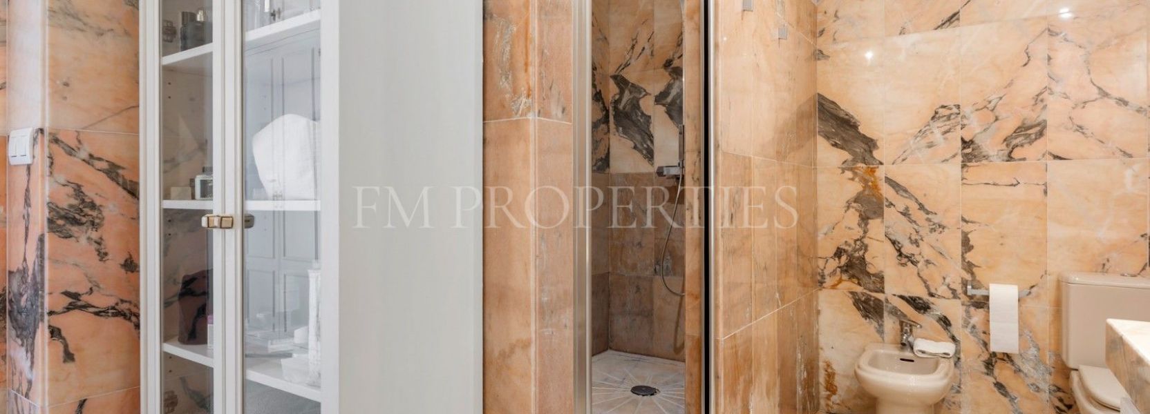 Ground Floor Apartment  in Nueva Andalucia, Marbella