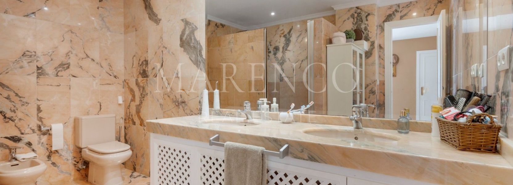 Apartamento Planta Baja  en Nueva Andalucia, Marbella