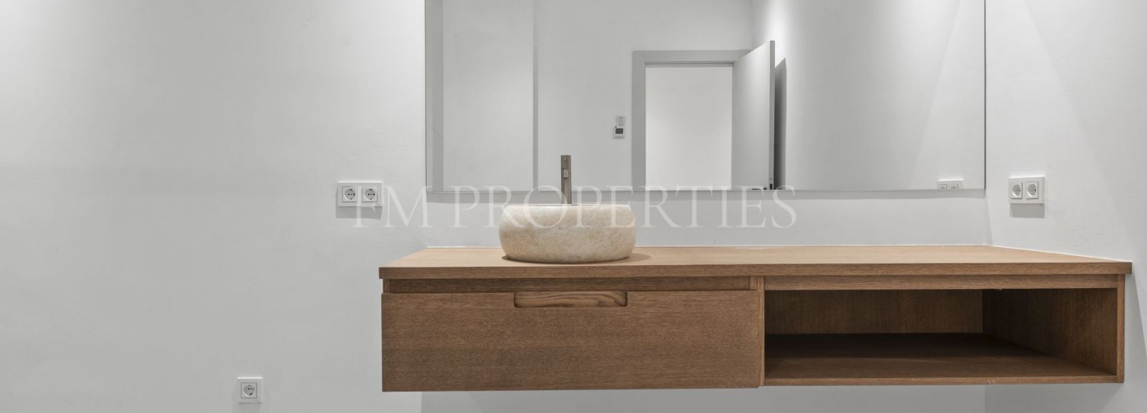 Villa  in San Pedro de Alcantara