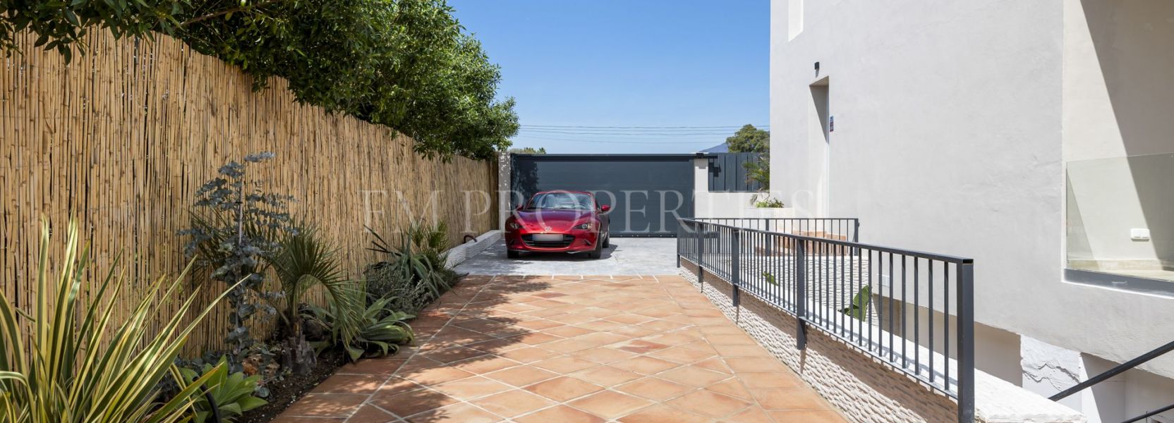 Villa  in San Pedro de Alcantara