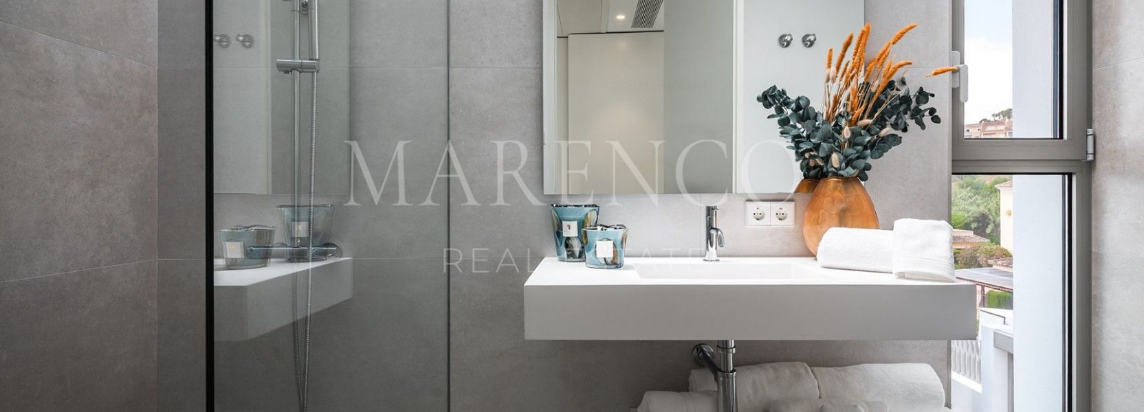 Villa  en El Paraiso, Estepona Este, Estepona