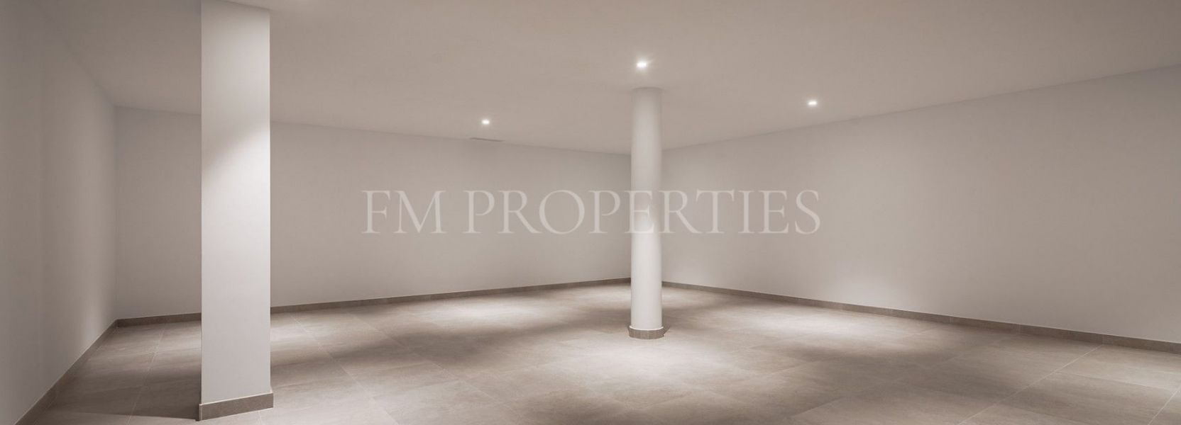 Villa  en El Paraiso, Estepona Este, Estepona