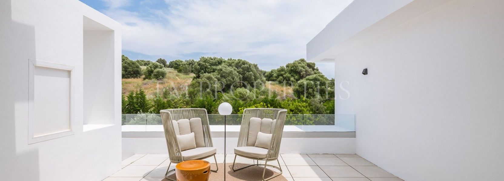 Villa  en El Paraiso, Estepona Este, Estepona