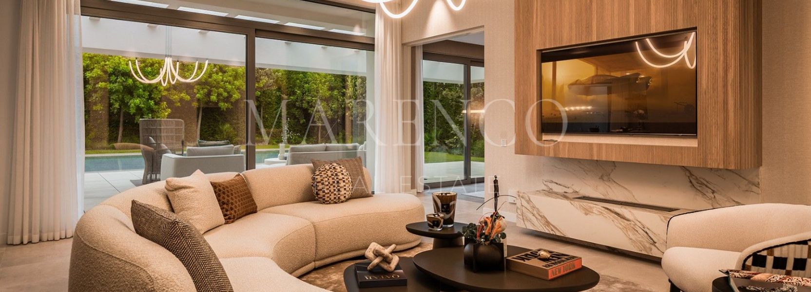 Villa  en El Paraiso, Estepona Este, Estepona