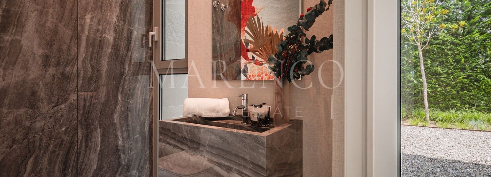 Villa  en El Paraiso, Estepona Este, Estepona