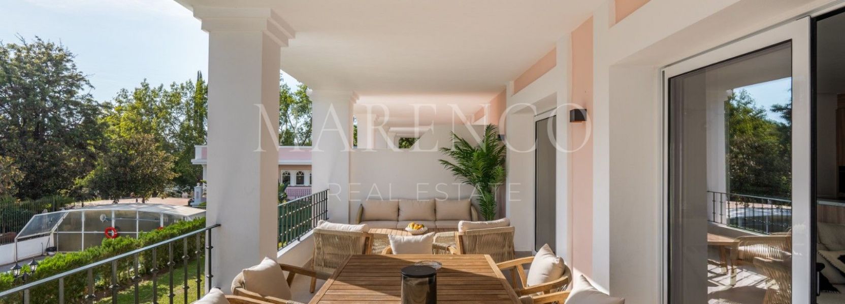 Atico Duplex en Aloha Gardens, Nueva Andalucia, Marbella