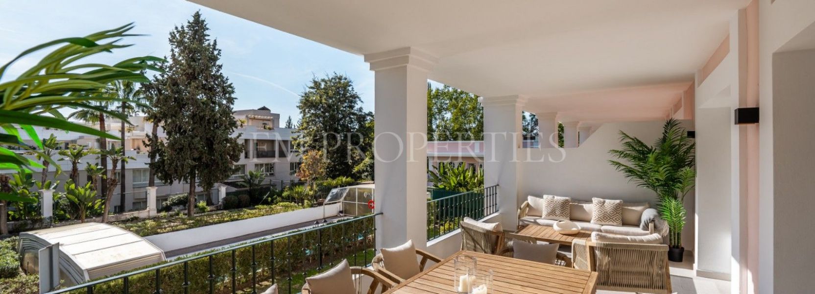 Atico Duplex  en Aloha Gardens, Nueva Andalucia, Marbella