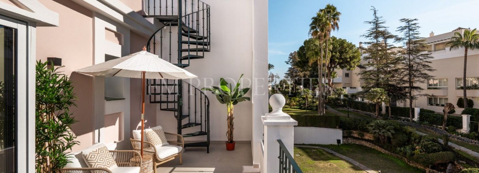 Atico Duplex  en Aloha Gardens, Nueva Andalucia, Marbella