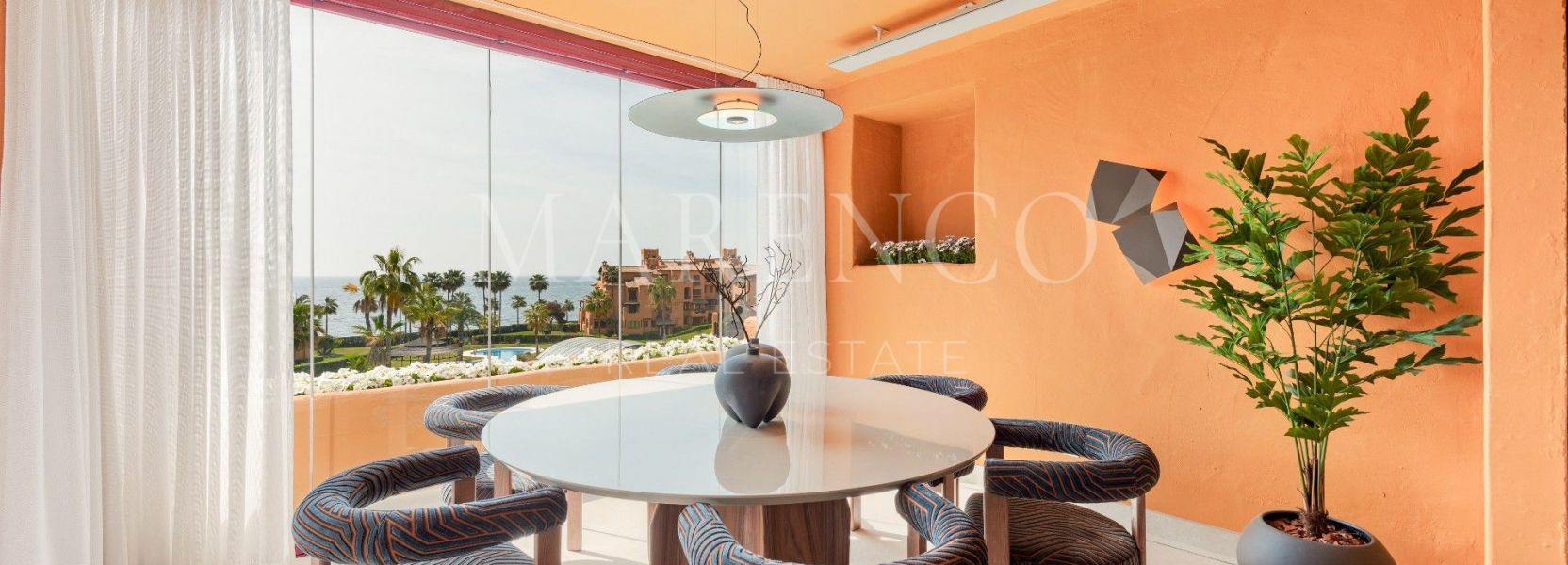 Apartamento  en Los Granados del Mar, Estepona Este, Estepona