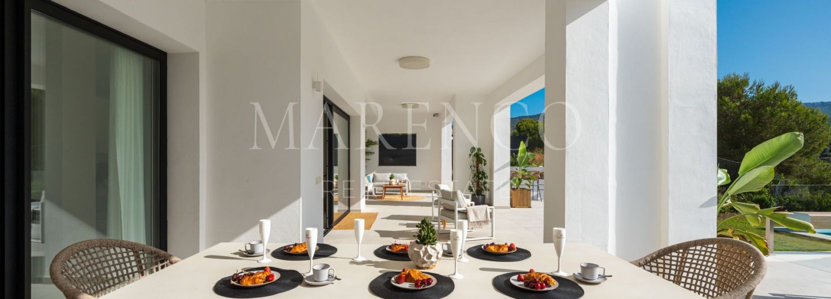 Villa  in Elviria, Marbella Ost, Marbella