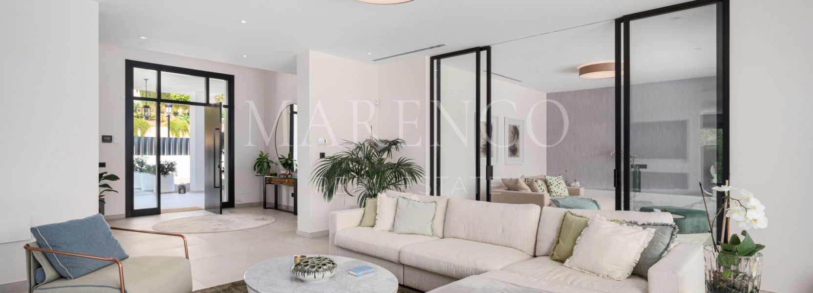 Villa  in Elviria, Marbella Ost, Marbella