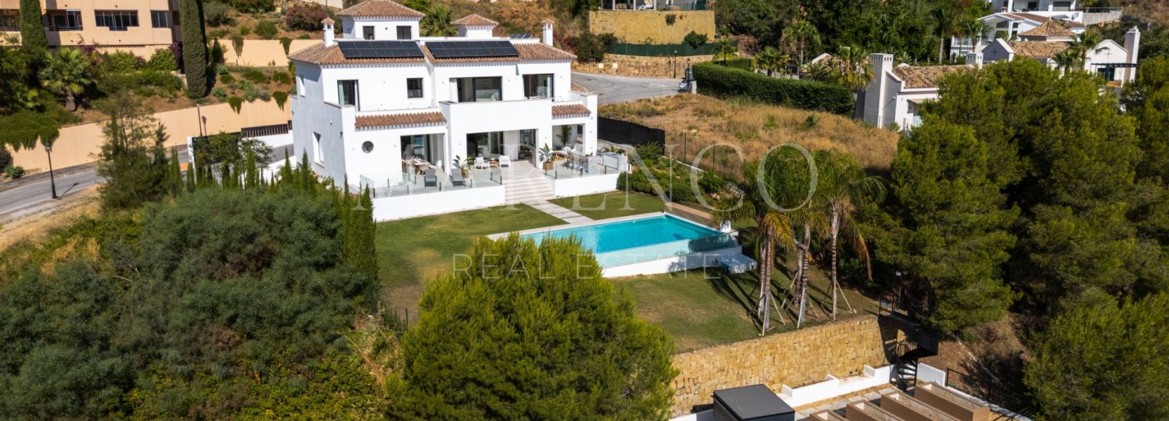 Villa  in Elviria, Marbella Ost, Marbella