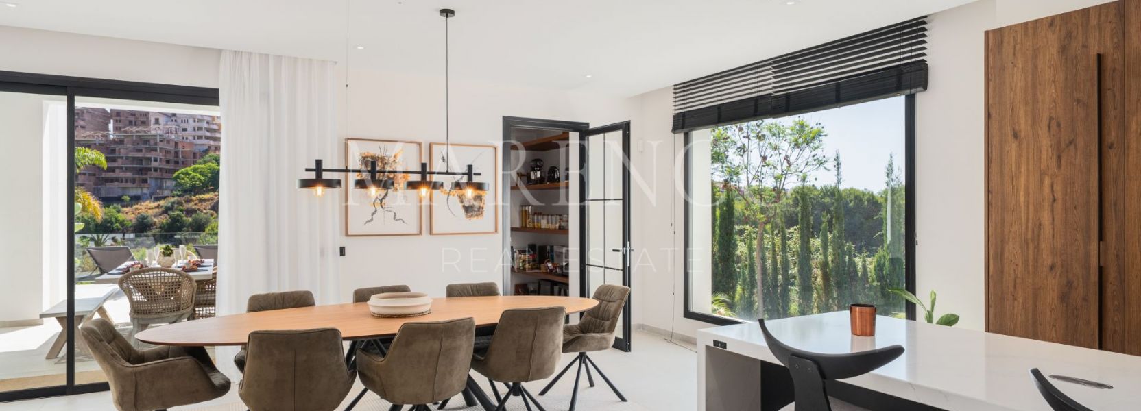 Villa  in Elviria, Marbella Ost, Marbella