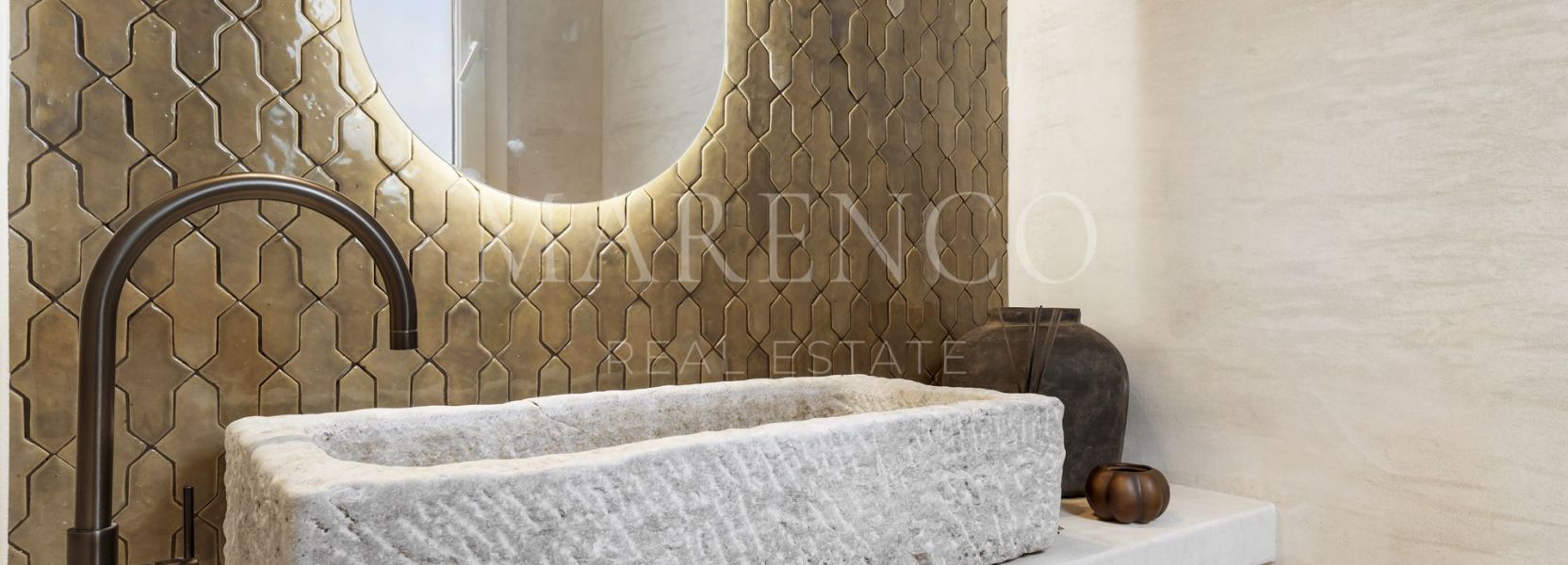 Villa  in La Alqueria, Benahavis