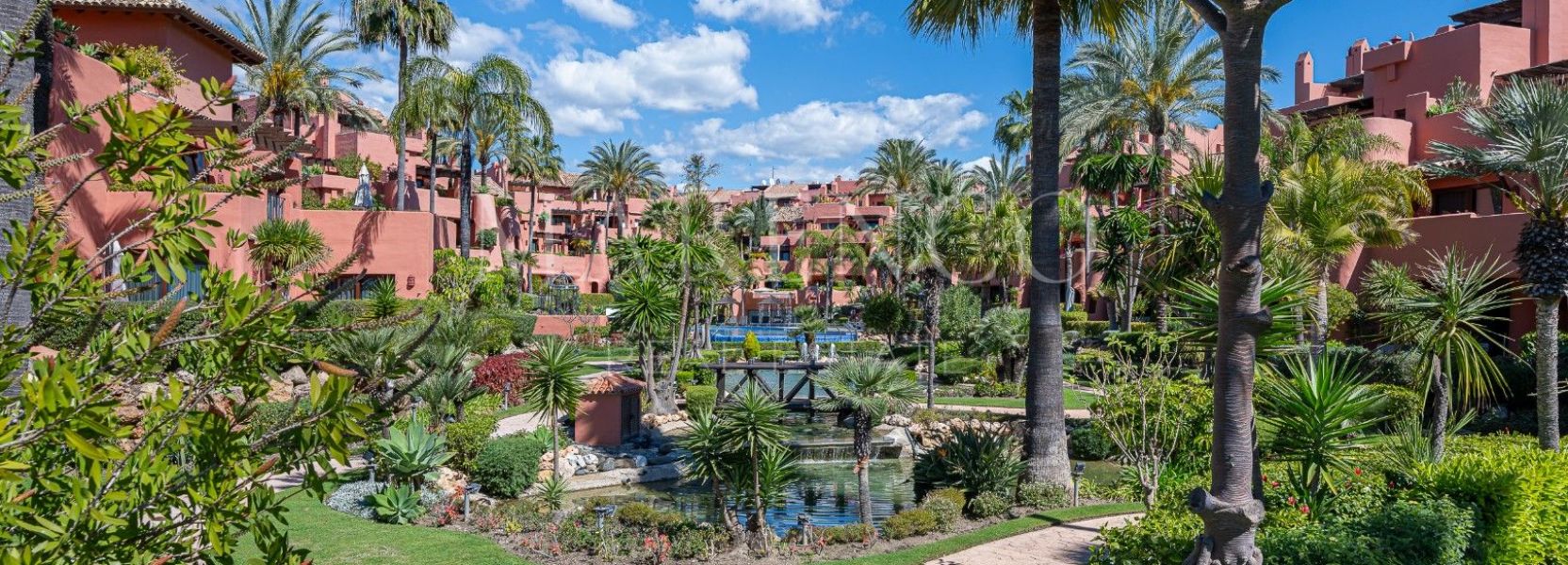 Penthaus  in Guadalmansa, Estepona Ost, Estepona